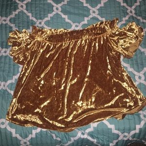 Umgee Gold Velvet Blouse
